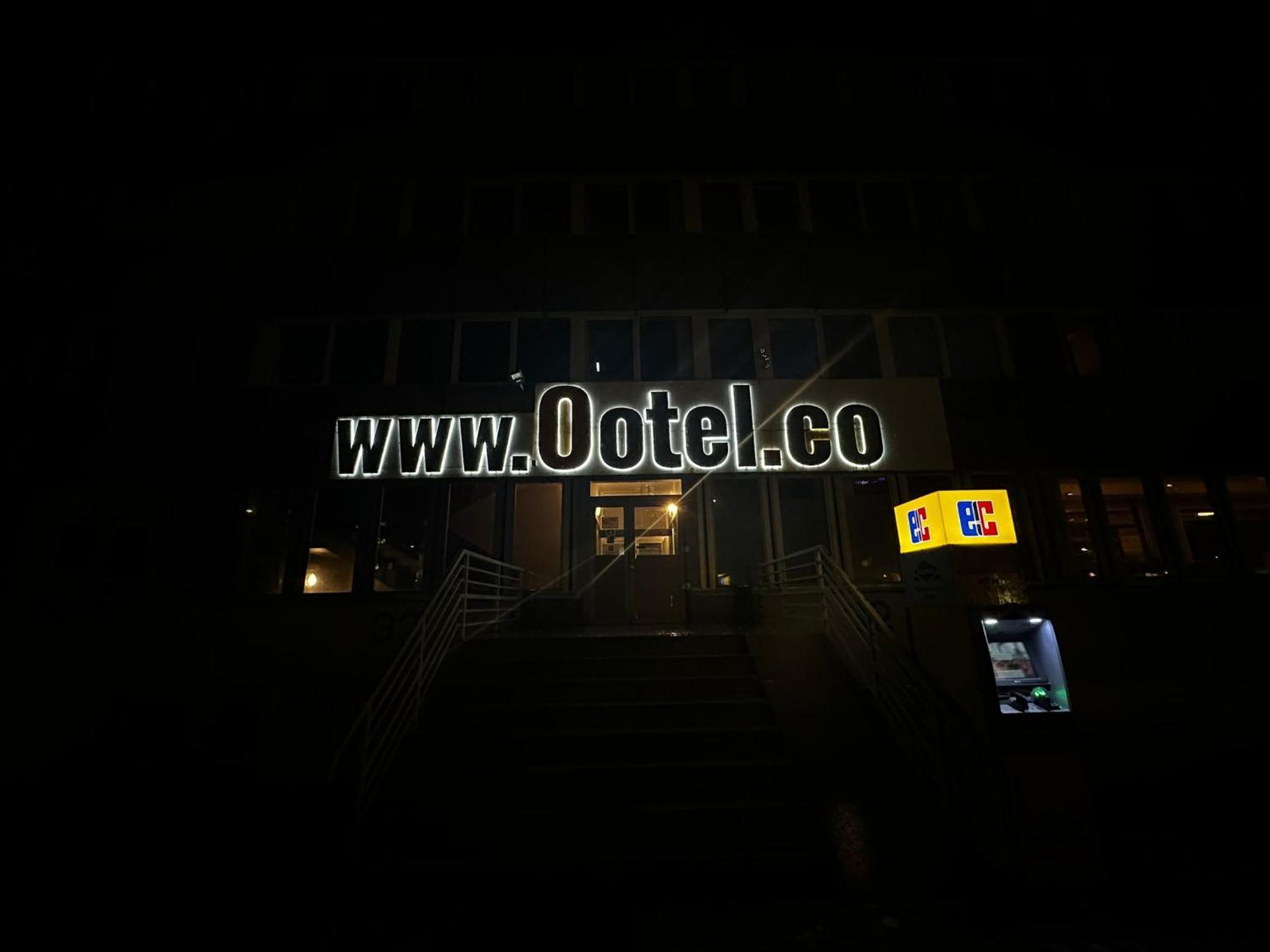 Ootel.Com Berlín Exterior foto